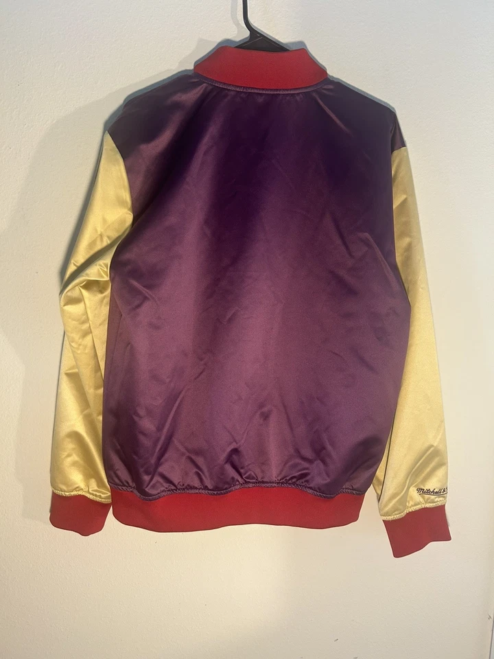 Chaqueta ligera para hombre Orlando City SC Mitchell & Ness púrpura 10 aniversario Foto 2 de 4