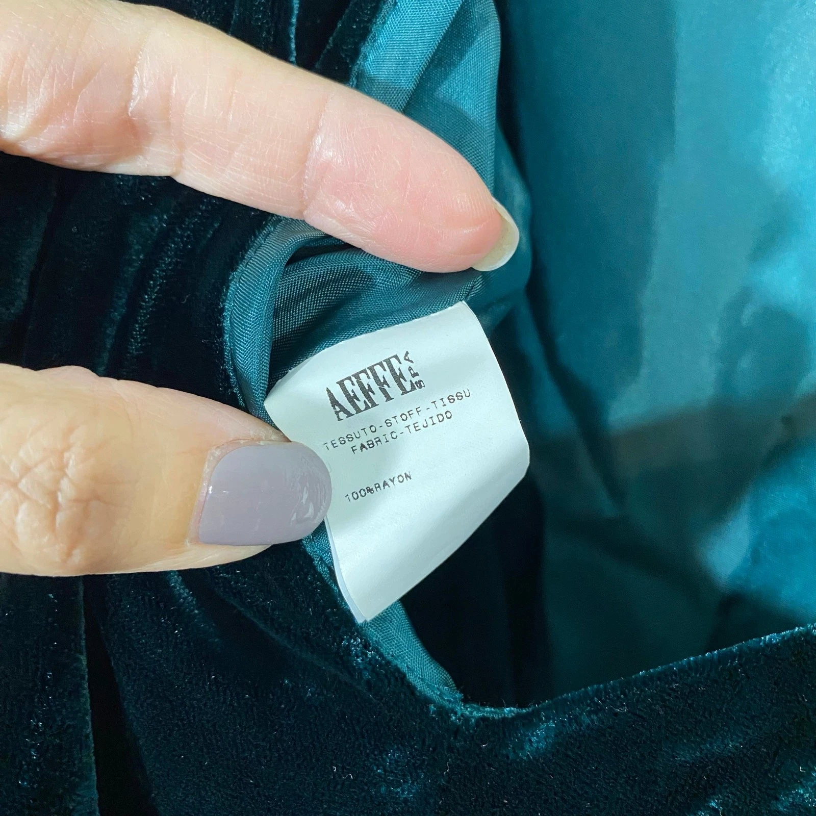 Abito Moschino economico e chic verde scollo a V velluto hi lo orlo tg 8 Fairy Holiday