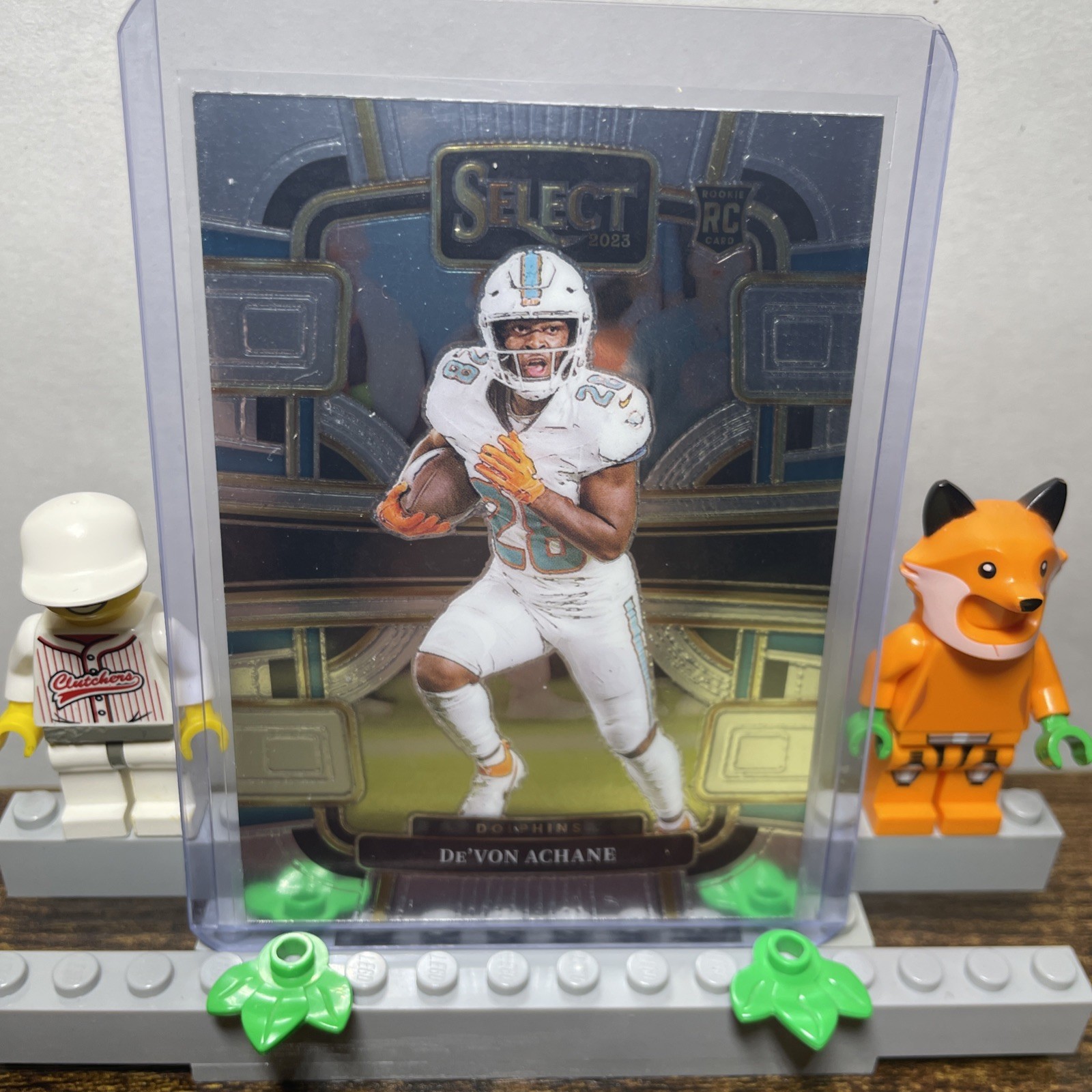 2023 Panini Select De'Von Achane Concourse Level #63 Rookie RC Miami Dolphins