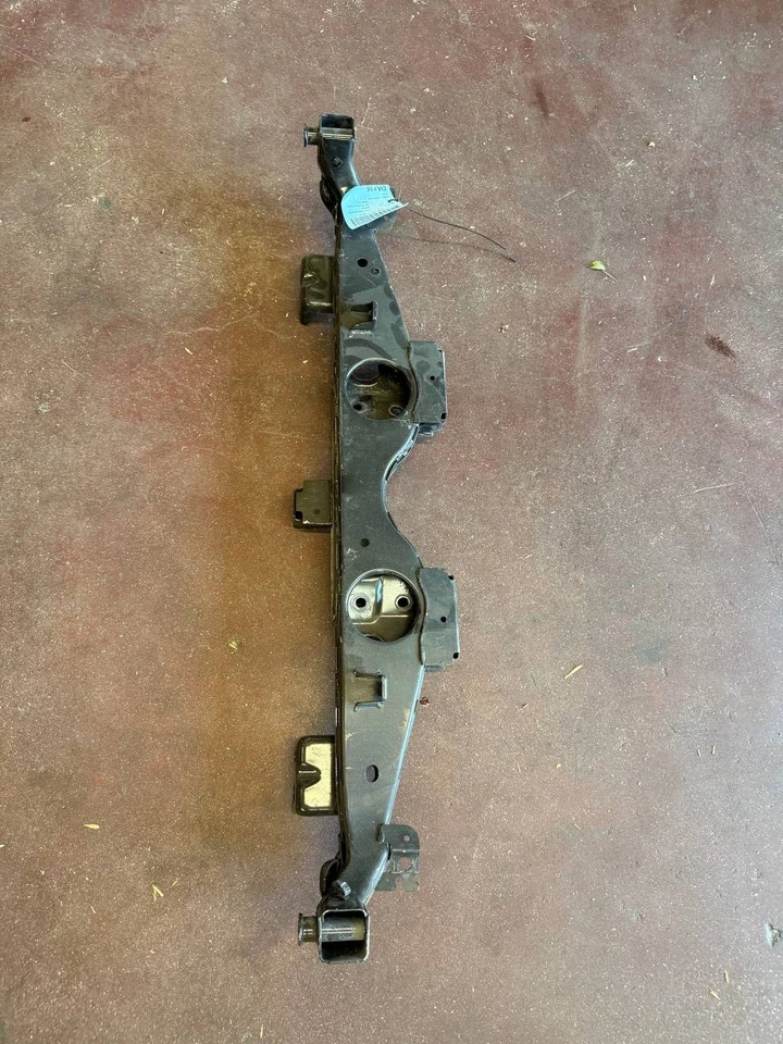 07-13 MINI COOPER R56 OEM SUBCHASIS TRASERO PORTADOR TRAVESAÑO BARRA MARCO K Foto 2 de 4