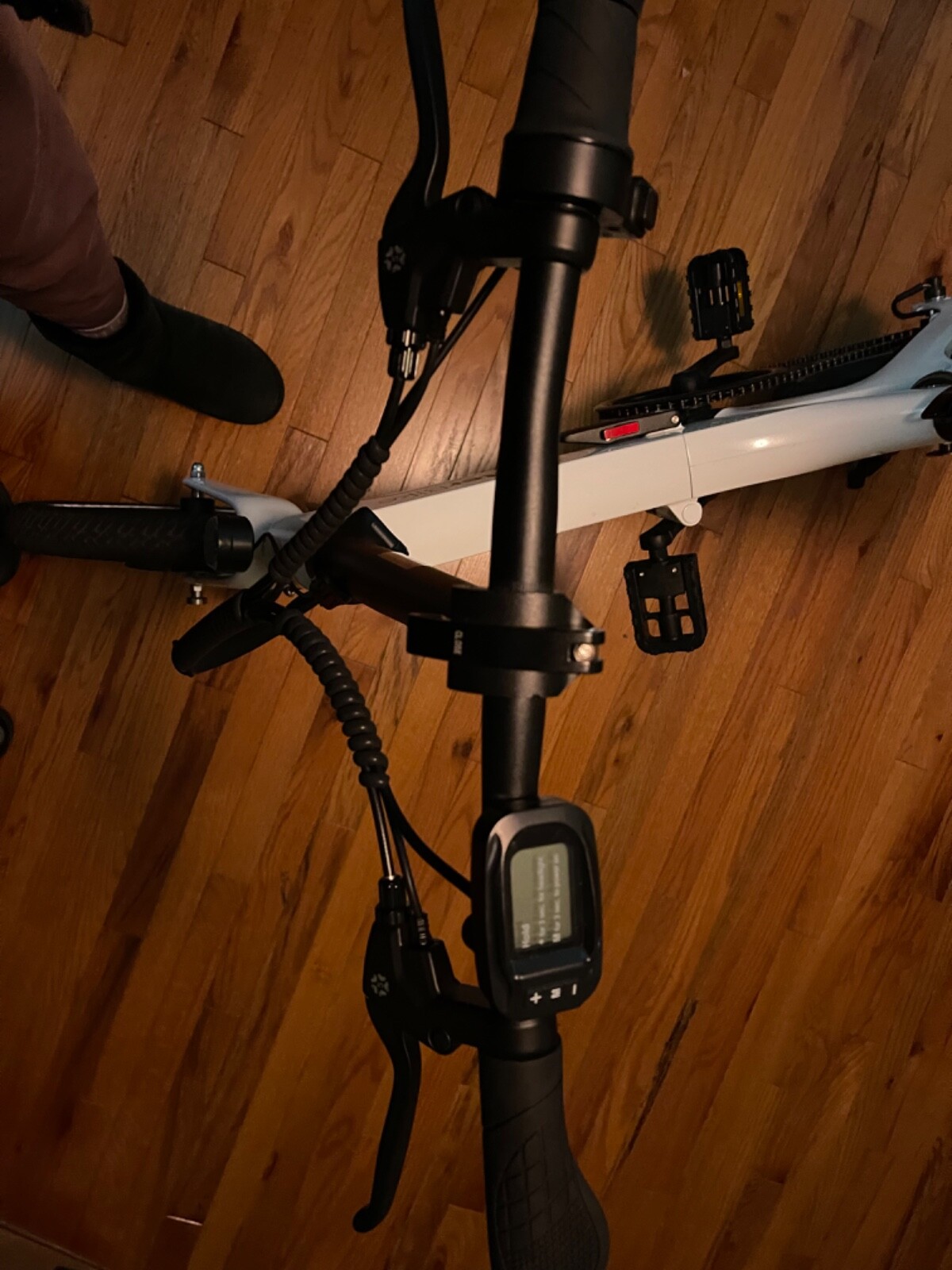 Jupiter Bike Discovery X5 350W Pedal Assist eBike certified to UL 2849