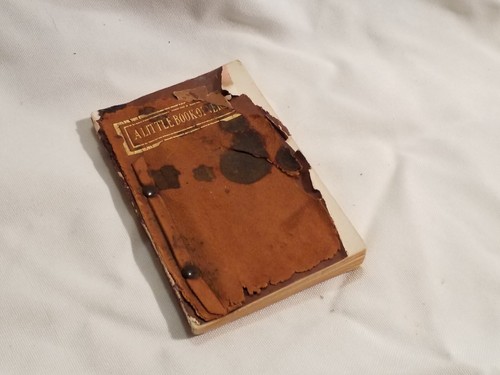 Antique Pocket Size Leather Bound Book "A Little Book Of Verses" By Eugene Field - Picture 9 of 9