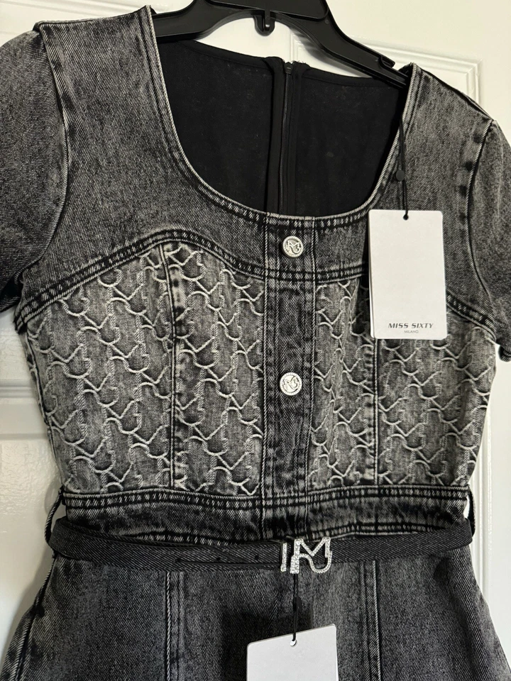 Vestido Miss Sixty línea A talla pequeña. Foto 3 de 4