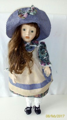 Puppe Sammlung 45 doll puppe Keramik Bisquit Vintage Vitrine Ausstellung