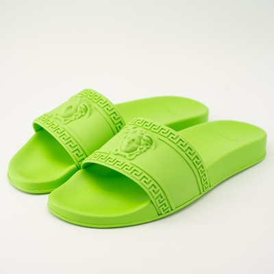 Versace
Medusa Pool Slide Rubber La Medusa Rubber Sliders | VERSACE US main image 3