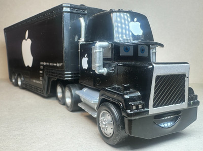 Disney Pixar Cars Black Apple Mac iCar Hauler Semi Piston Cup Diecast 1:55 FC