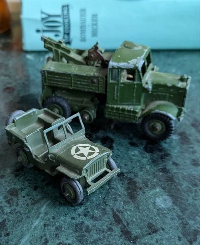 Vintage DINKY Military Vehicles JEEP and RECOVERY TRACTOR parts / as-is / repair