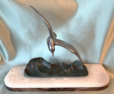 Sculpture Art Déco  mouette en bronze nickelé signée E.Fevre sur son socle