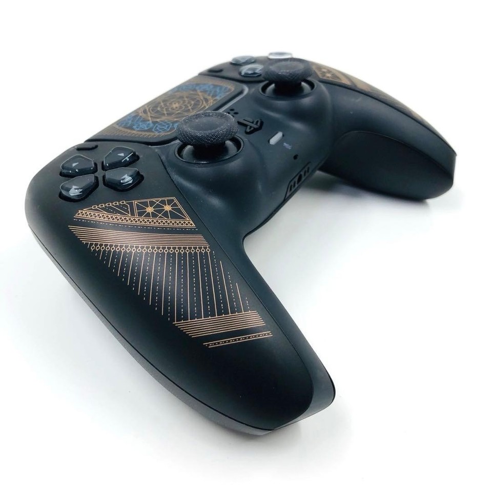 Manette et console PS5 FINAL FANTASY XVI FF16 édition