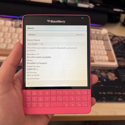 Unlocked BlackBerry Passport Q30 (SQW100-1) 32GB+3GB 4G Smartphone