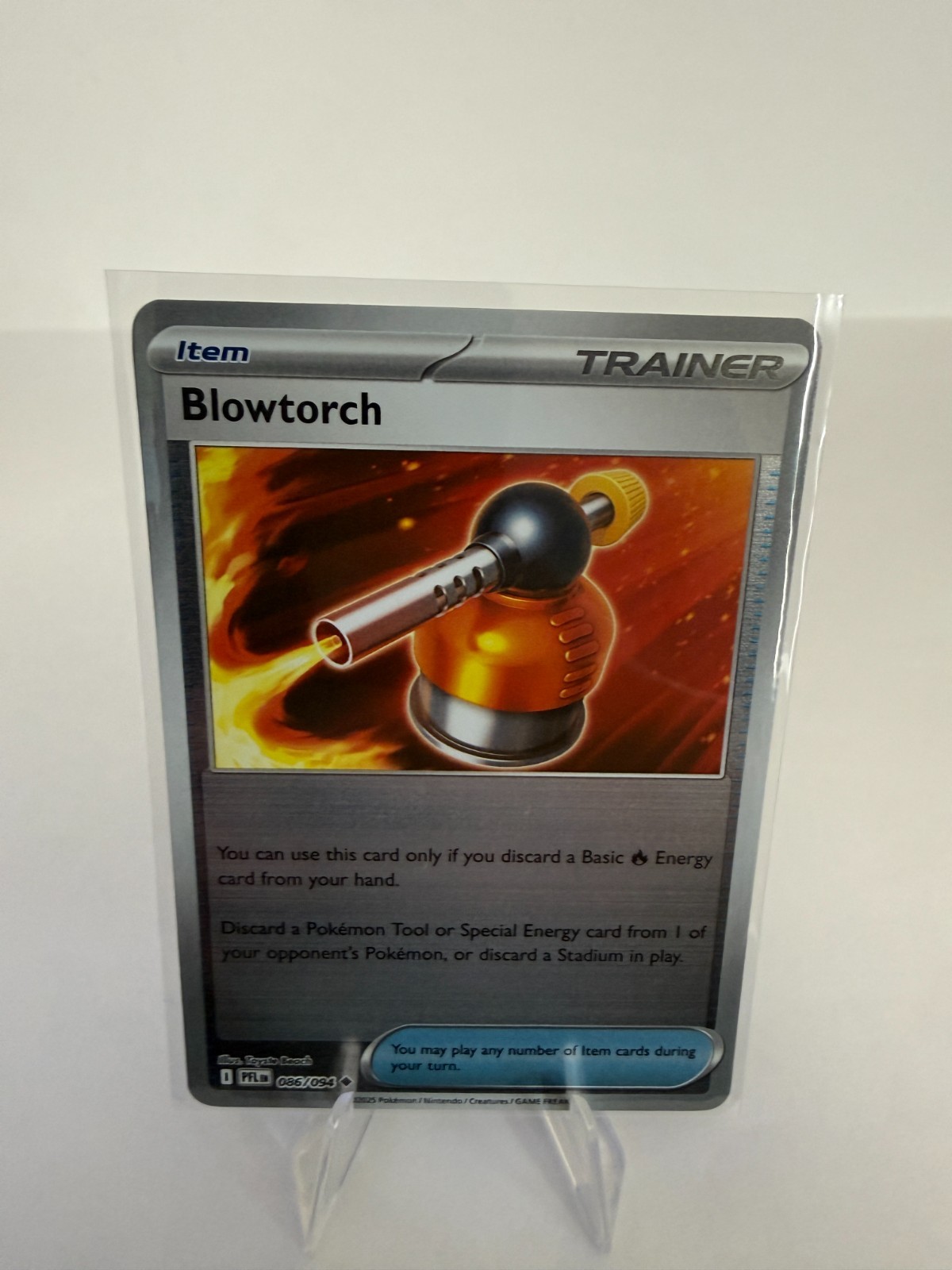Blowtorch 086/094 Reverse Holo Pokémon Phantasmal Flames NM