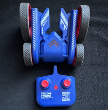 Sharper Image Cyclone Twister Remote Control Stunt Car 1017806 Blue