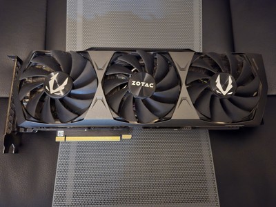 NVIDIA GeForce RTX 3080（ZOTAC製） Amazon.com: ZOTAC Gaming GeForce RTX 3080 Ti Trinity OC 12GB
