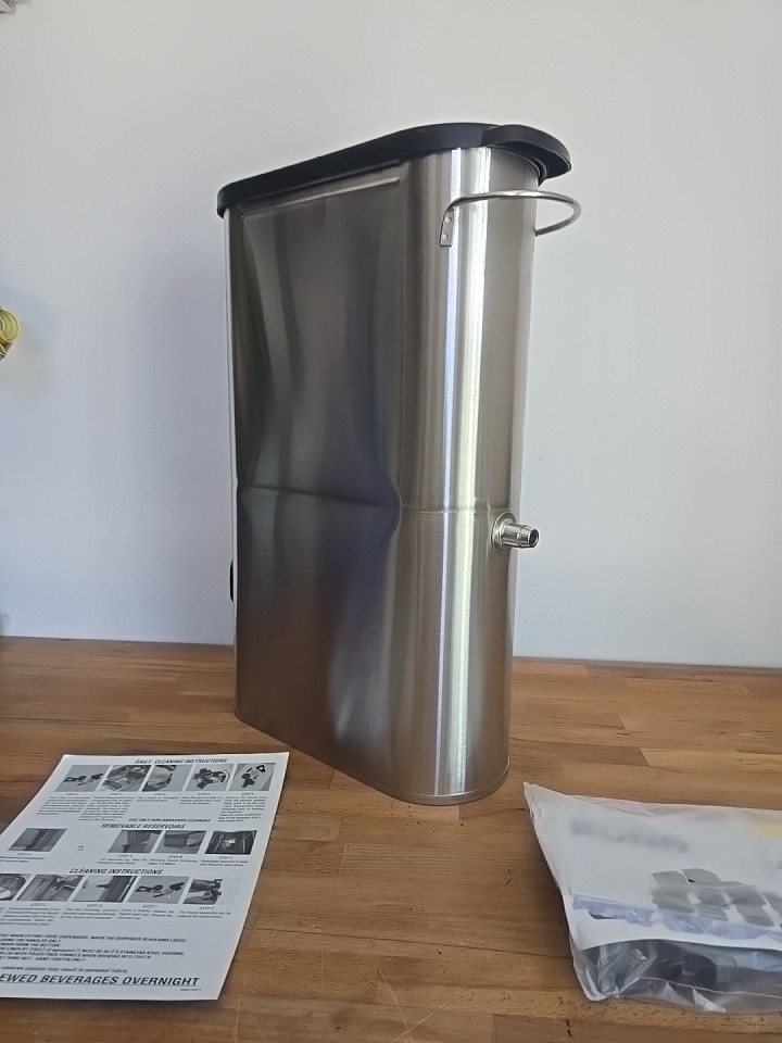 Bunn TDO-N-3.5 commercial grade Narrow Iced Tea Dispenser 3.5 Gallon New