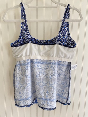 Lands End Tankini Top Underwire Square Neck Blue Size 12 Floral Adjustable - Picture 4 of 9
