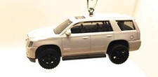 2015 Cadillac Escalade Christmas Ornament 1:64 White Pearl