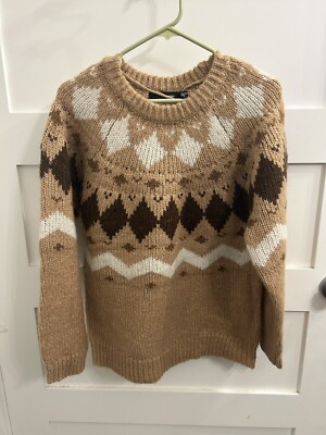 Vera Moda Sweater Size L NWT.