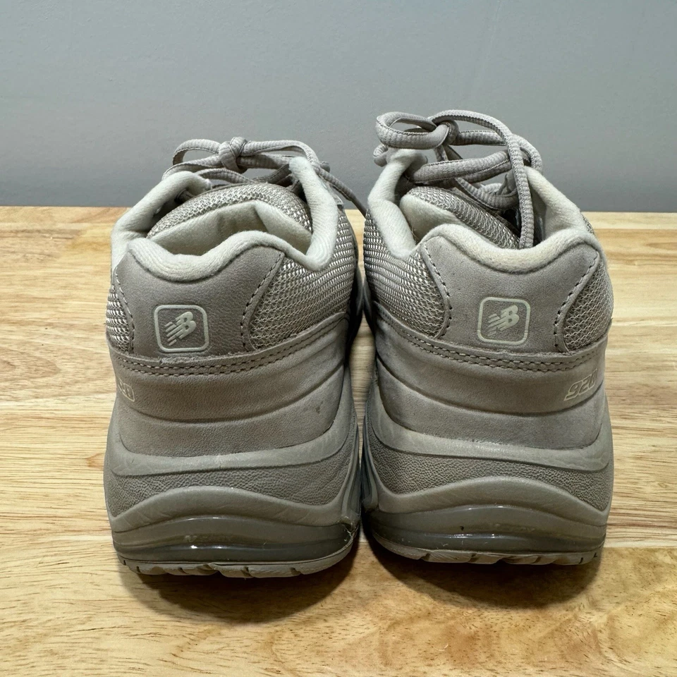 New Balance 812 Mujer’s 7 Cuero Tostado Zapatos para Caminar Control de Movimiento Barra Rodante Foto 4 de 4