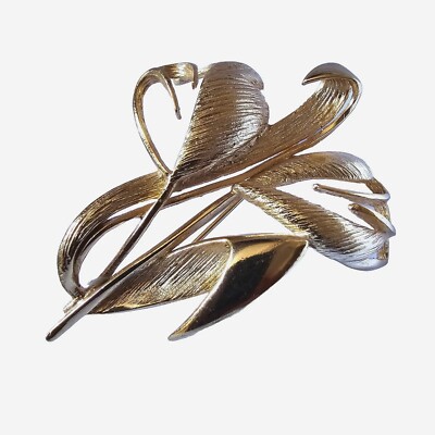Broche Vintage Plaquée Or - Marque Orena Paris - Dimensions 62x48 Mm - Occasion (déjà Portée)