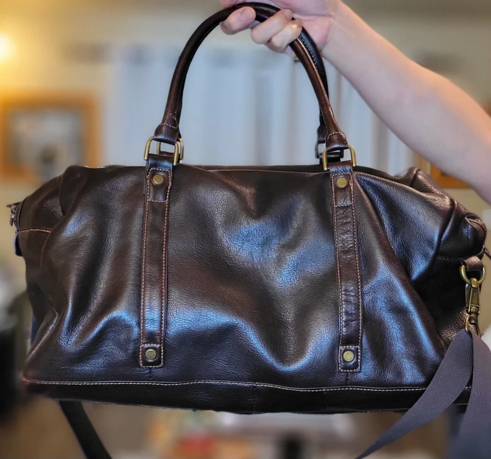 Bolso de viaje de cuero de colección Wilsons para fin de semana marrón profundo con correa ajustable Foto 3 de 4