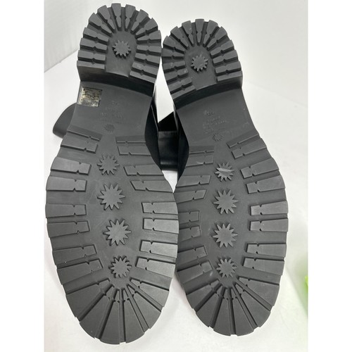 Stuart Weitzman Mujer 9.5 Lujoso Cuero Negro Pull On Botín Hebilla Dorada NUEVO - Imagen 9 de 10