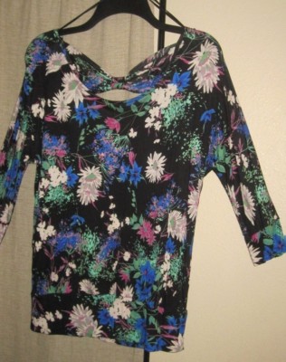 NEW  XS Small 4 shirt blouse LC Lauren Conrad bow pretty back floral multicolor