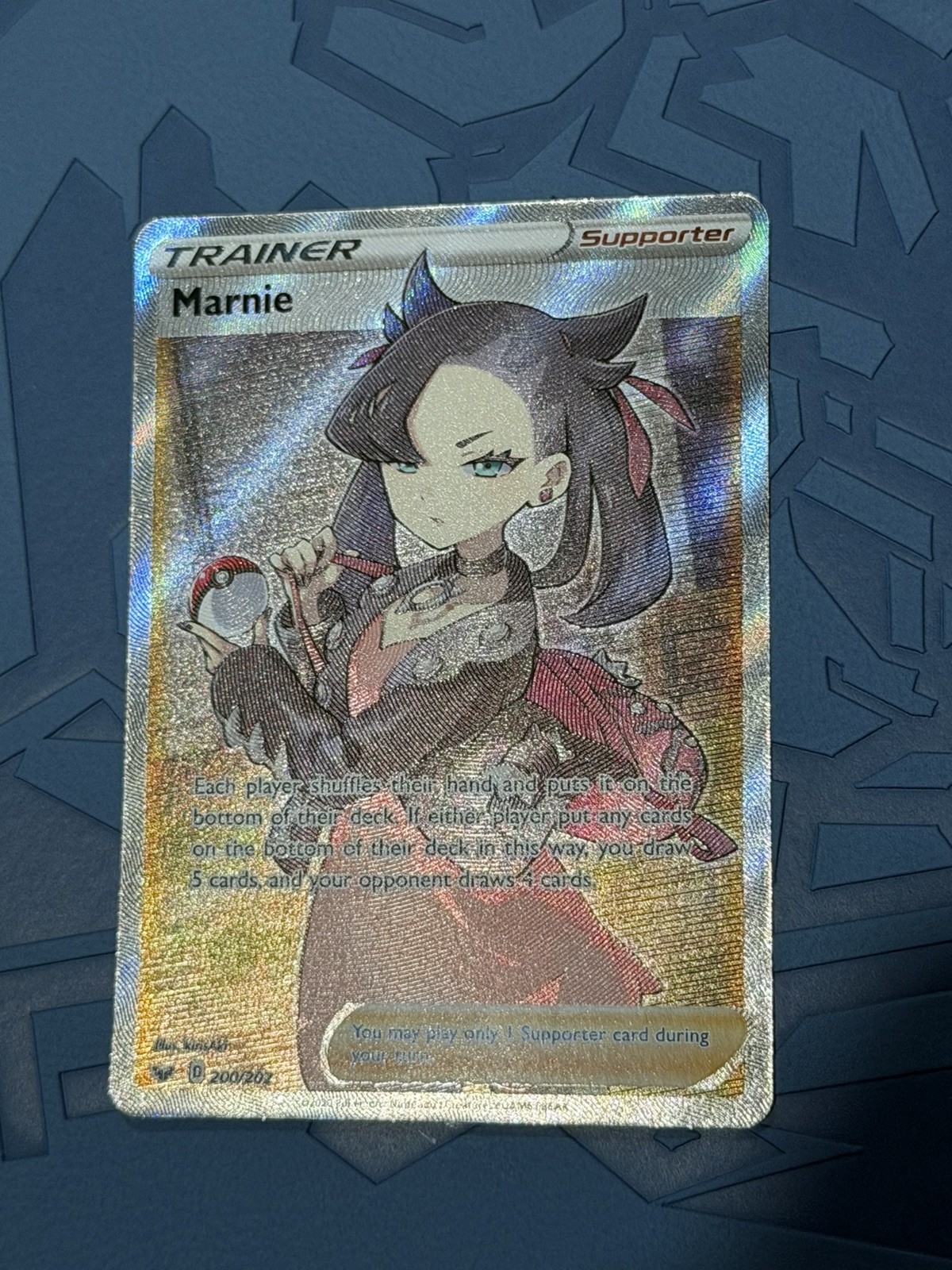 POKEMON MARNIE FULL ART TRAINER 200/202 SWORD AND SHIELD BASE SET HOLO NM