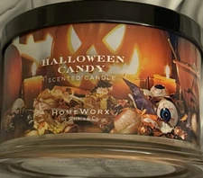 NEW HOMEWORX BY SLATKIN & CO HALLOWEEN CANDY TRICK OR TREAT CANDLE-18 OZ