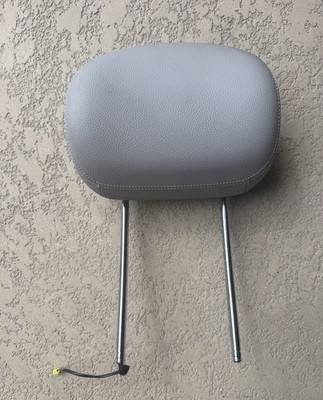 2003-2006 Mercedes W211 E350 E320 Seat Headrest Head Rest Left Or Right Side OEM