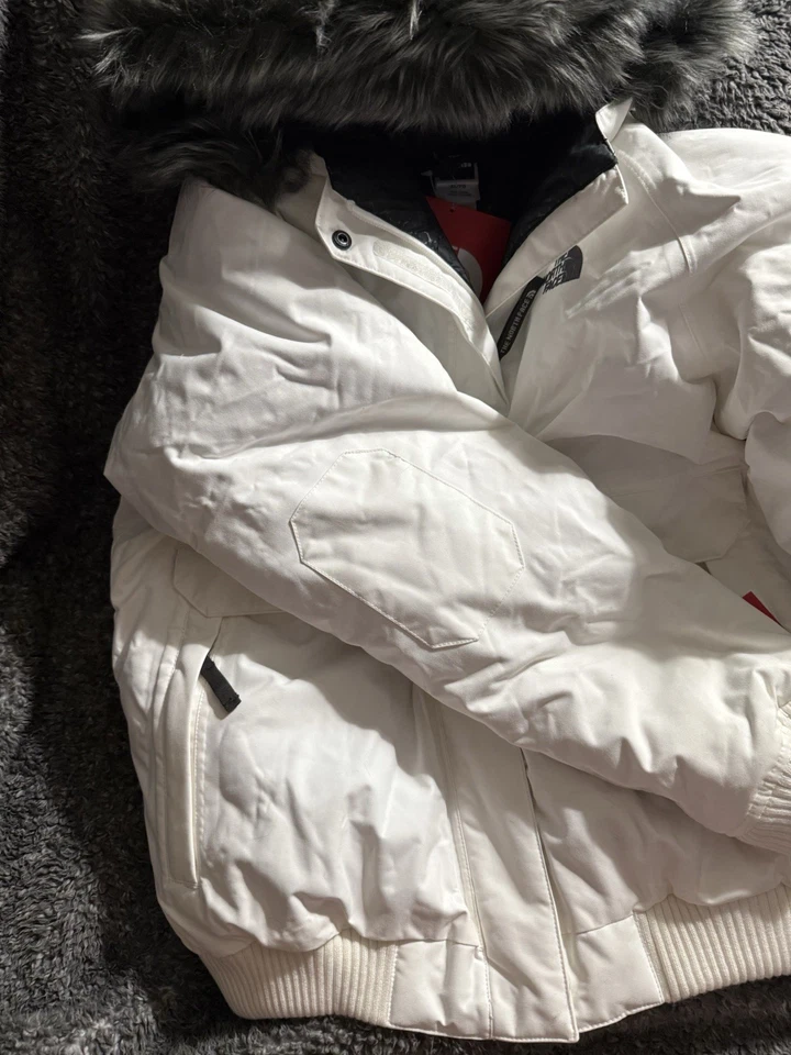 The North Face Girls Hooded Nebula Hyvent Ski Jacket White XL NWT Free Shipping - Image 2 of 4