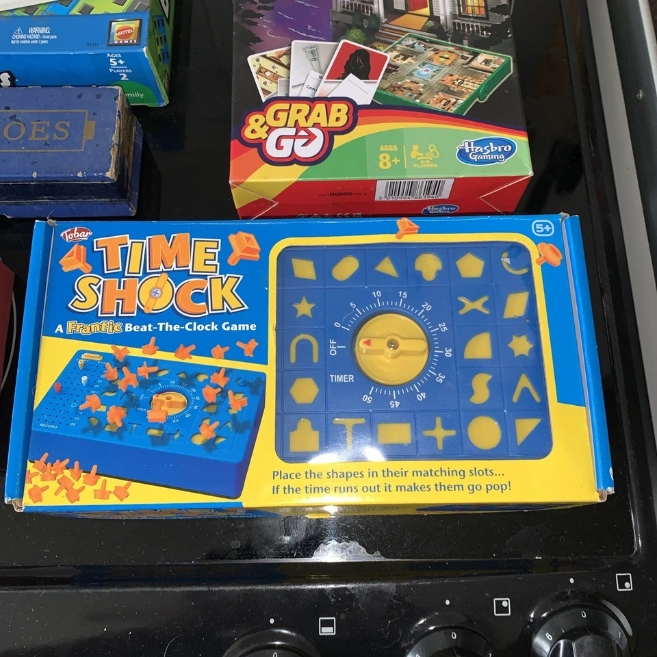 Travel Games Bundle x5 - Image 4 of 4