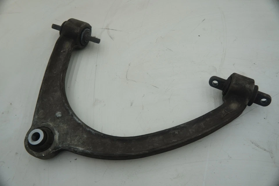 Braço de controle superior suspensão traseira Wishbone 200946 OEM Ferrari 360 2004 430 - Imagem 4 de 4