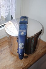 WMF Perfect Schnellkochtopf ca. 6 - 6,5 liter Dampfgarer Dampfkochtopf + Einsatz