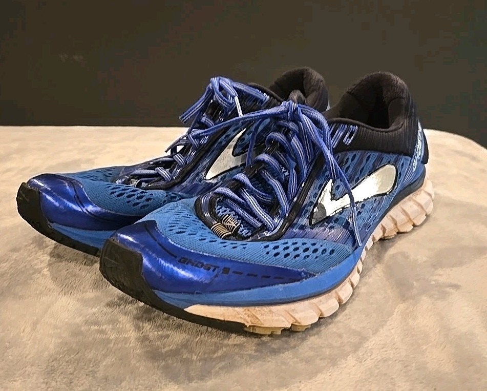 Brooks Ghost 9 Blue & Black Running Shoes Mens Size 11.5 D 