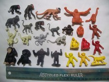 26 RARE MARX MPC CIRCUS MONKEYS CHIMPS APE WILD ANIMALS 1/32 54MM 60MM PLASTIC