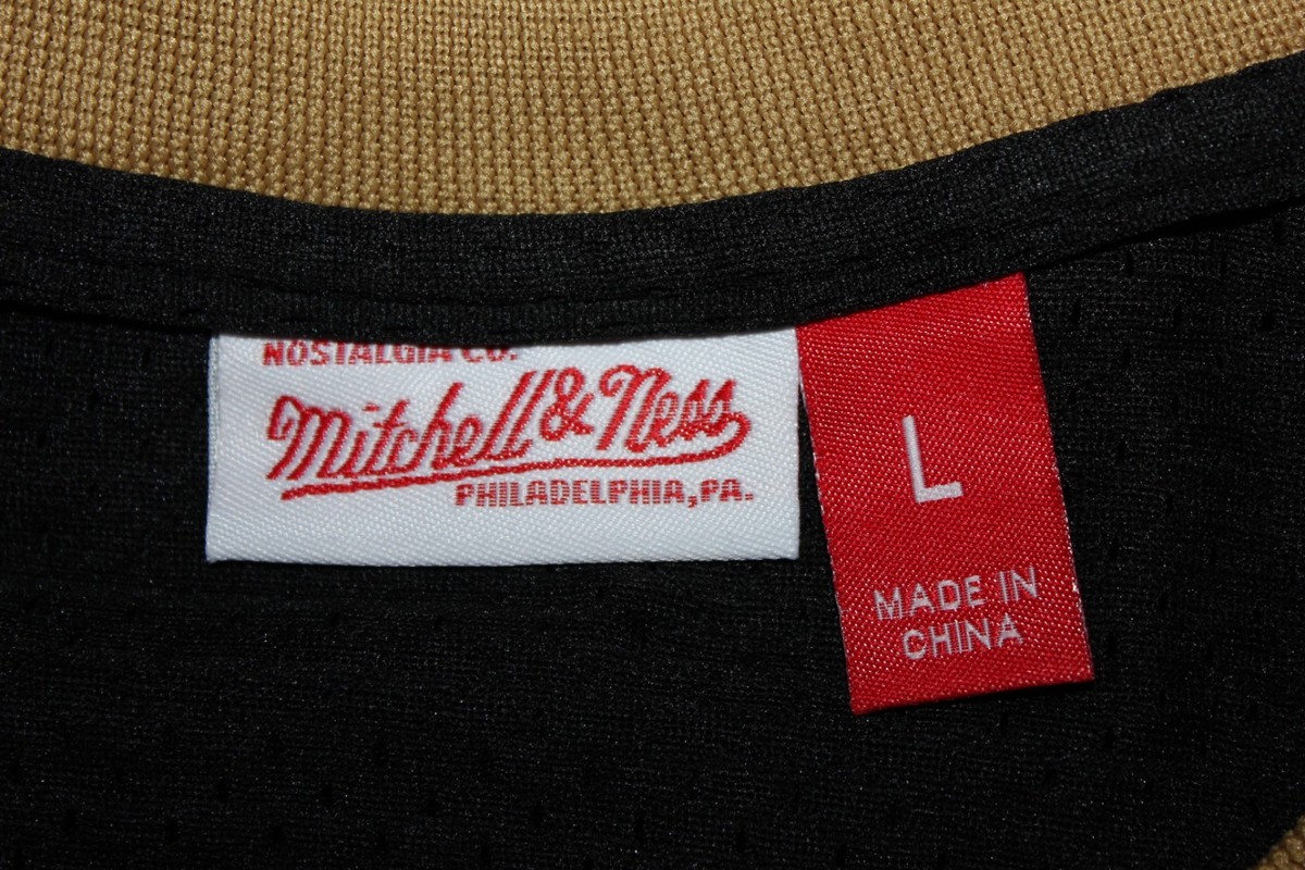 black 1997-98 Chicago Bulls Michael Jordan (23) stitched Mitchell