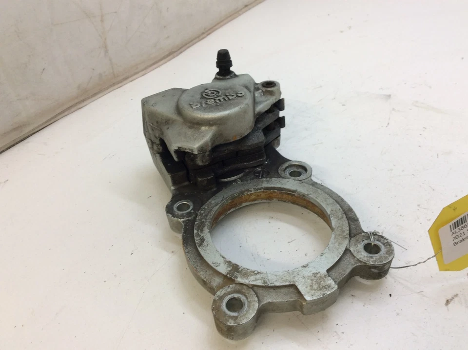 Pinza de freno Ski Doo usada OEM 507032651 Backcountry MX Z Grand Touring Summit Foto 3 de 4