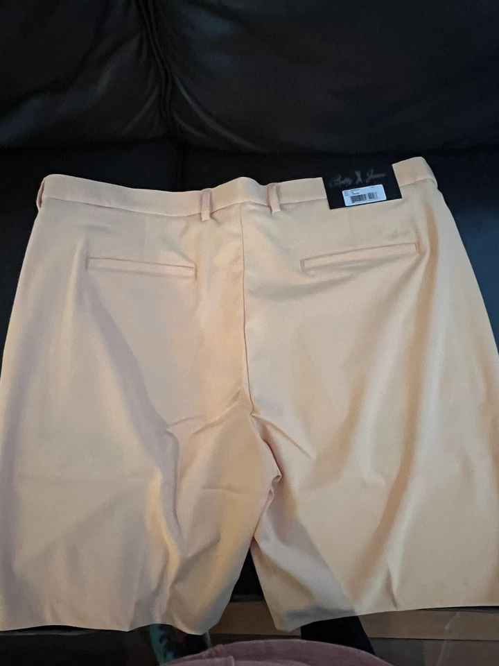 Bobby  Jones golf Shorts size 40 - Image 4 of 4
