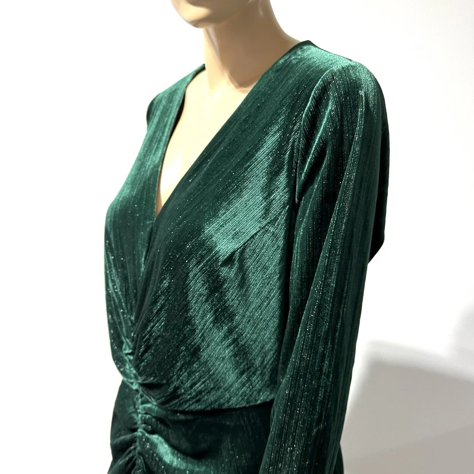 Maggy London Green Velvet Midi Dress Size 16 W Metallic Sparkle Ruched Front NWT - Image 3 of 4