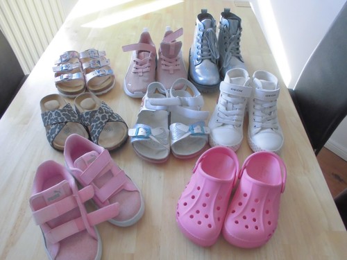 8 paar Kinderschuhe Schuhpaket Sandalen Sneakers Turnschuhe Stiefel 31