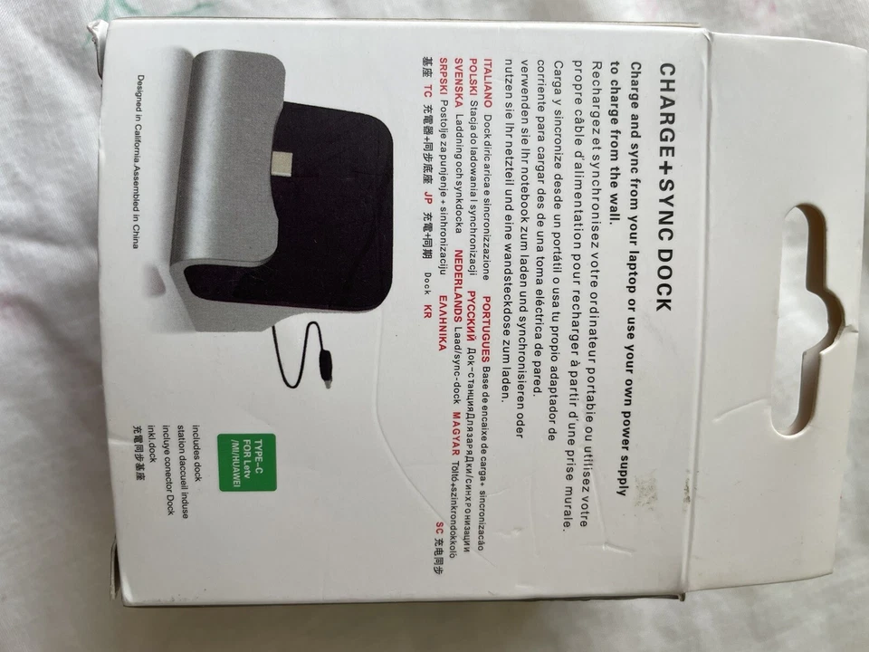 BLUE CHARGE AND SYNC DOCK FOR TYPE-C BUILT IN TYPE-C CONNECTOR NEW IN BOX - Image 3 of 4