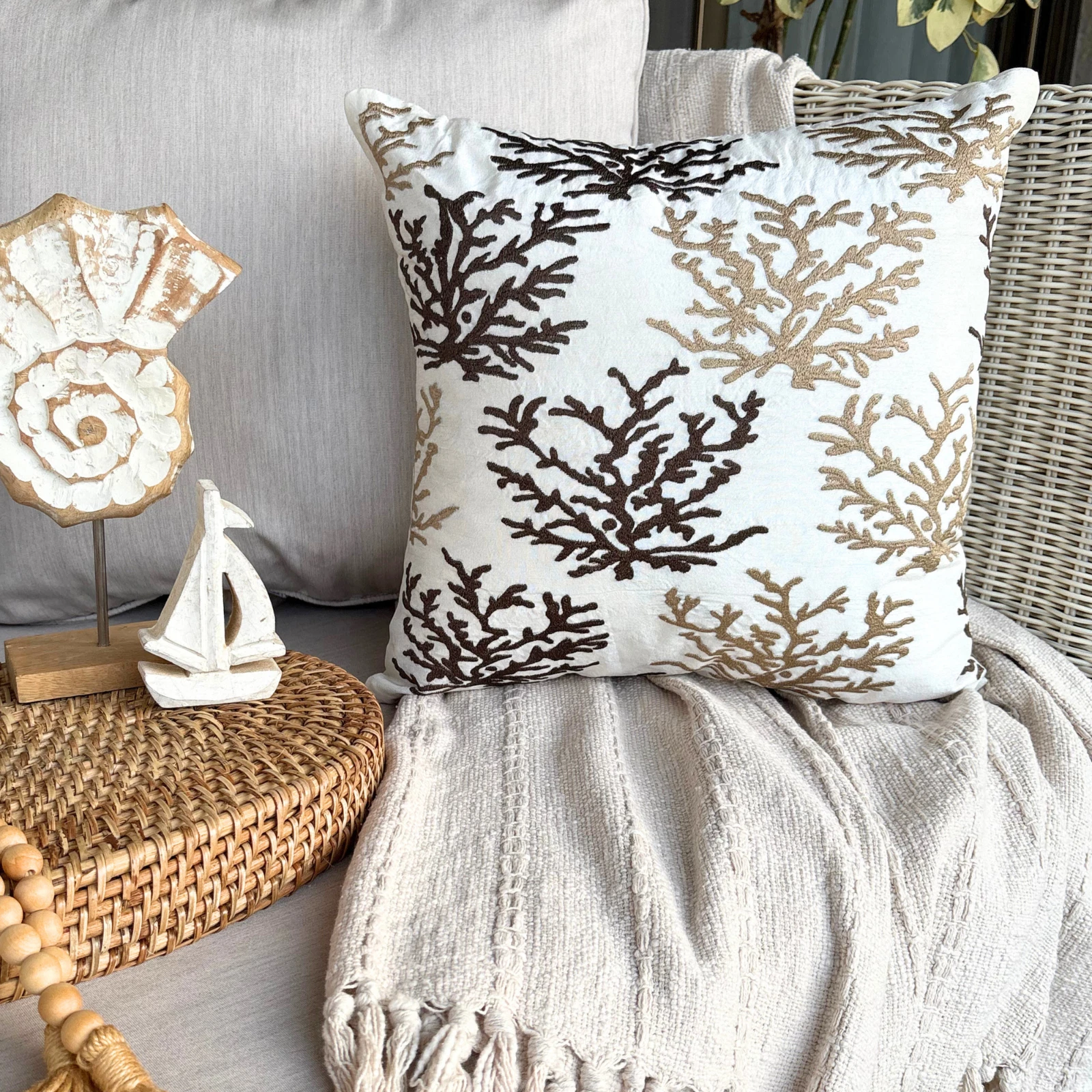Square Decorative Throw Pillow Cover Brown 16"x16" Cotton - Tropical Corals
Opens in a new window or