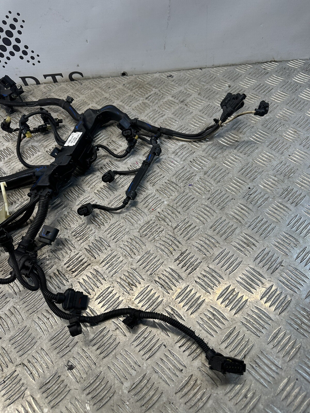 BMW 1.5 Diesel B37 Engine Wiring Loom Harness 8575260 for sale 