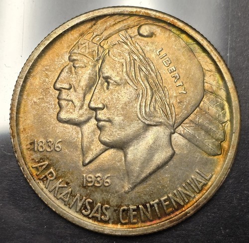 Unc Rainbow Toned 1935 P Arkansas Commemorative Silver Half Dollar US Coin Bu - Picture 2 of 6