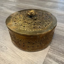 Vintage Brass 7 1/2" Oval Potpourri/Incense Container w/Floral handle India