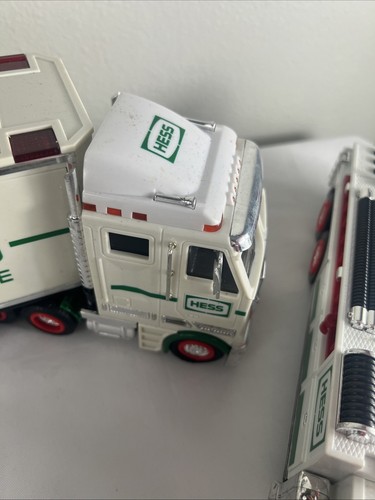 Lot of 3 Hess Toy Truck Collection Set Lot Fire Truck And Formula One Toy Transp - Picture 7 of 18