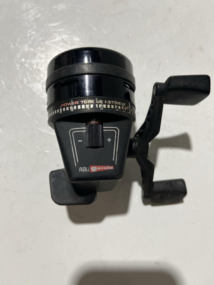 bitchen boxes to hold fish Breeder Box Fish Hatchery Floating Fish Breeding Box with Removable Grating Perfect Fish Tank Divider for Agreesive Injured Pregnant Fishes : Pet Supplies low stretch Fish Holding Pen (2x2x2 Line Length:150yds Fishing Reel Best Telescopic