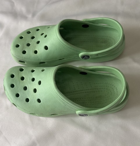 Crocs Classic Clogs Unisex limettengrün Slipper Größe 5 Herren Größe 7 Damen - Bild 2 von 4