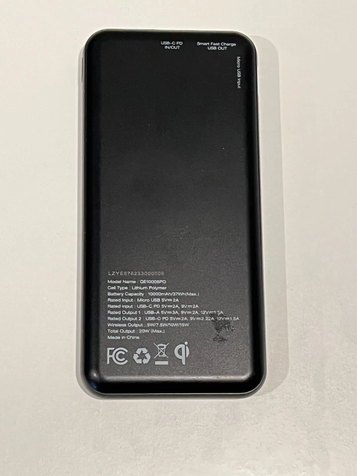 Cargador Portátil Energizer 10.000 mAh Ultimate Inalámbrico PD y Pantalla LCD USADO Foto 2 de 3