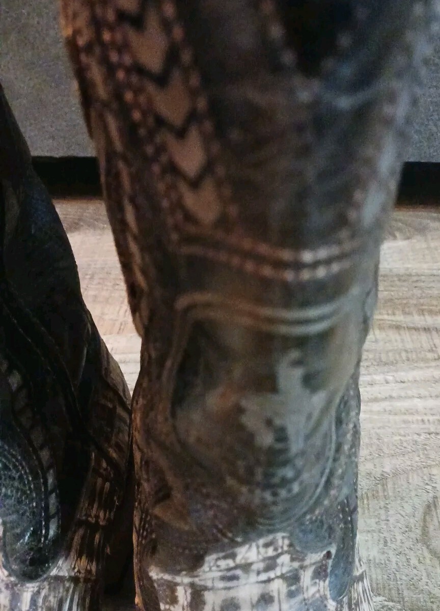 Picture 4 of 11
